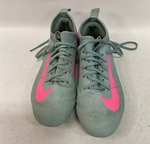 Vist Large View of Product Image Which is Used Nike Soccer Cleats Sky Blue Junior 01