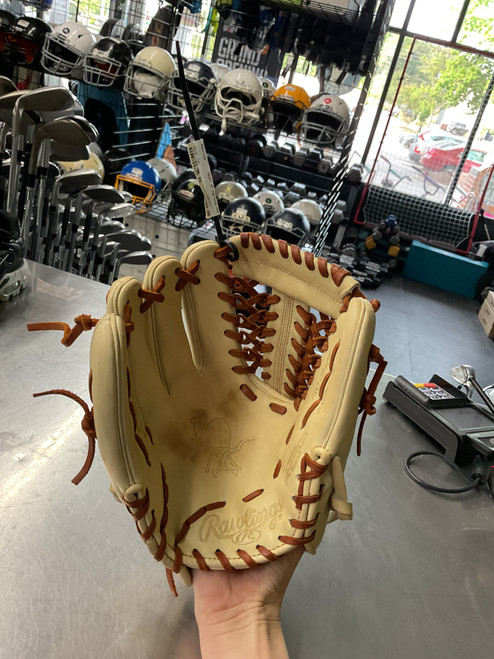 Vist Large View of Product Image Which is Used Rawlings HEART OF THE HIDE PRO BB/SB Glove LH Throw Tan 11 3/4"