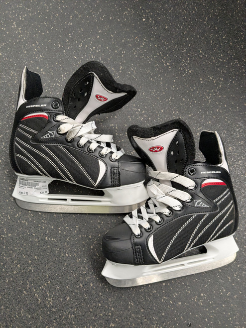 Vist Large View of Product Image Which is Used Hespeler ROGUE Junior Hockey Skate Junior 03