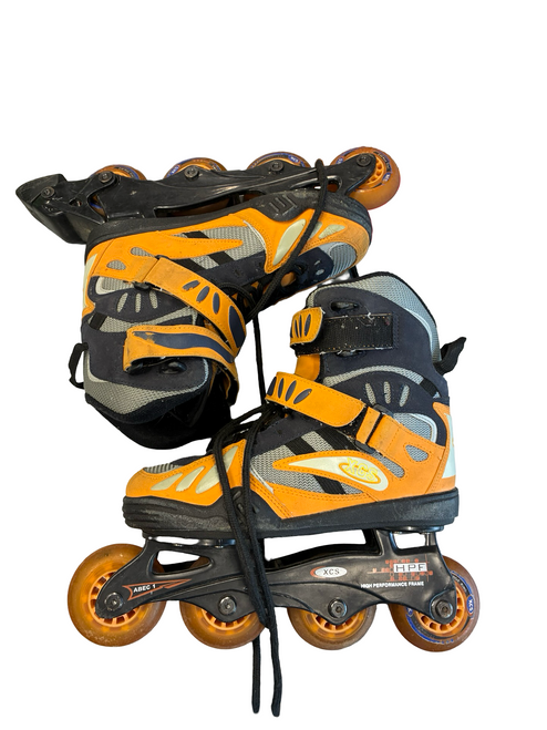 Vist Large View of Product Image Which is Used XCS 1.9 Senior Rec Fitness Skates Black Senior 4