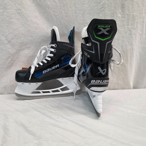 Vist Large View of Product Image Which is Used Bauer X JR HOCKEY SKATES Junior Hockey Skate Junior 02