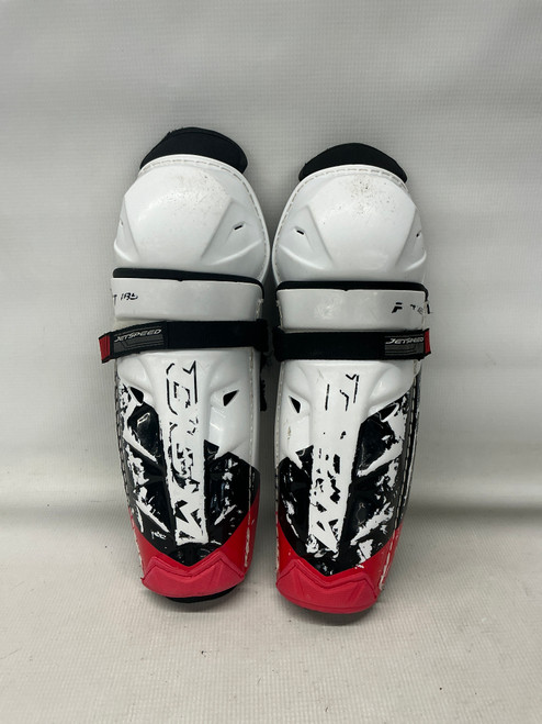 Vist Large View of Product Image Which is Used CCM JETSPEED FT 485 Junior Shin Guards White 11"
