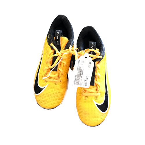 Vist Large View of Product Image Which is Used Nike Jr FB Cleats Gold Junior 02.5