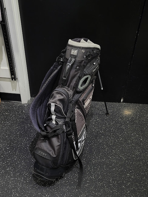 Vist Large View of Product Image Which is Used Datrek STAND BAG Mens Stand Bag Black