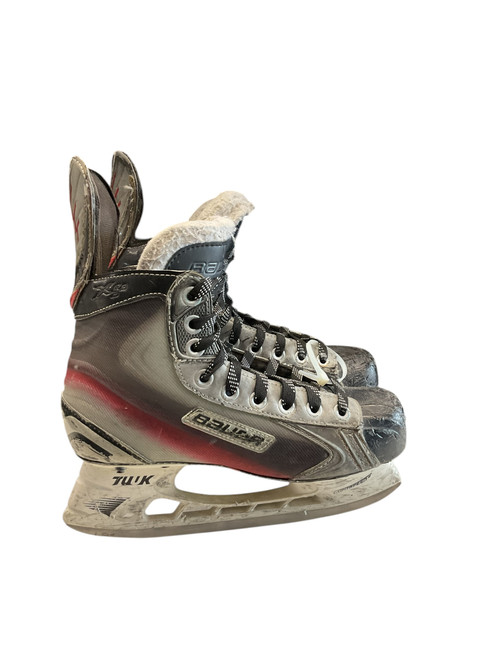 Vist Large View of Product Image Which is Used Bauer X5.0 SZ 4.5 Intermediate Hockey Skate Intermediate 4.5
