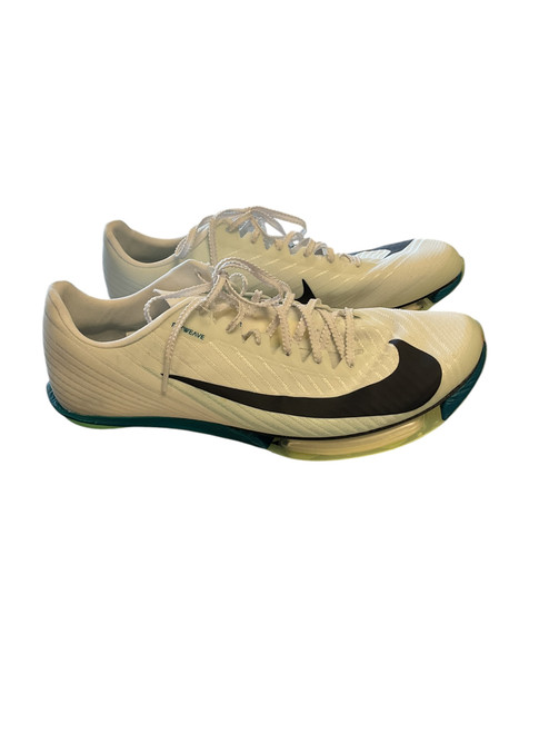 Vist Large View of Product Image Which is Used Nike Maxfly 2 Track & Field Spikes Adult  9