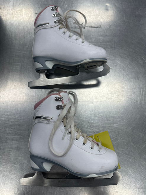 Vist Large View of Product Image Which is Used Jackson SOFT SKATE Girls Softboot Skate Pink And White Youth 13.0