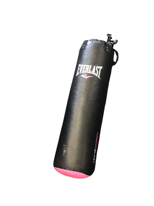 Vist Large View of Product Image Which is Used Everlast 40 LB. HEAVY BAG Boxing Heavy Bag Black 40 lb