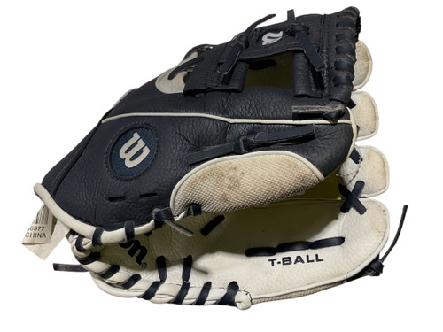 Vist Large View of Product Image Which is Used Wilson TBALL BB/SB Glove RH Throw White 10"