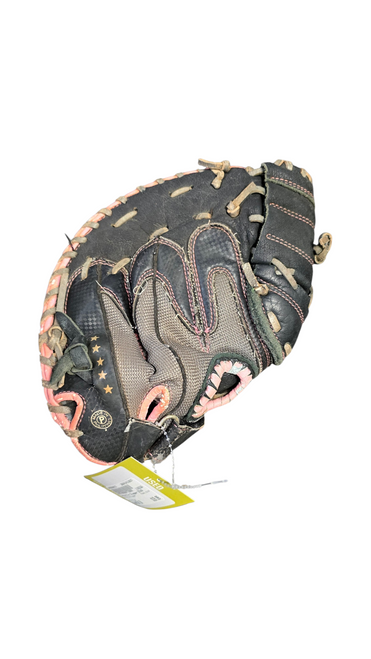 Vist Large View of Product Image Which is Used Louisville Slugger DIVA BB/SB Catchers RH Throw Black 30"