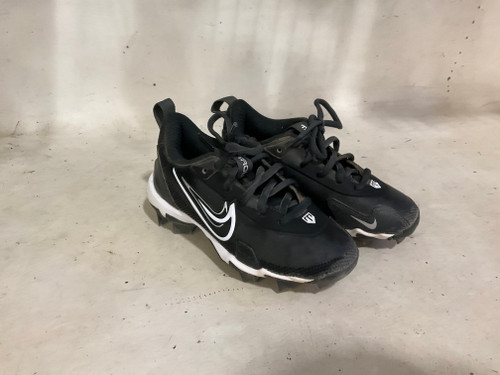 Vist Large View of Product Image Which is Used Nike 11 BB CLEAT BB/SB Cleats Black Youth 11.0