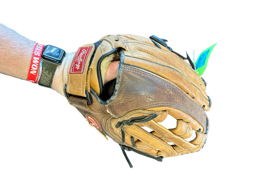 Vist Large View of Product Image Which is Used Rawlings PREMIUM SERIES BB/SB Glove RH Throw Brown 14"
