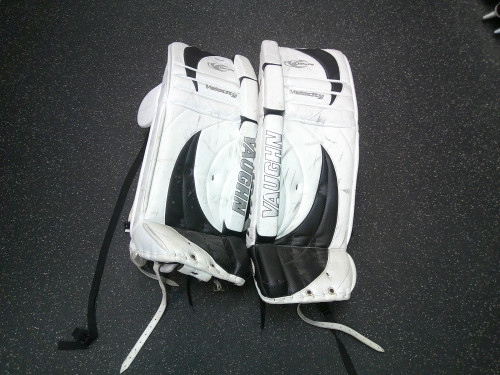Vist Large View of Product Image Which is Used Vaughn VELOCITY 7000 Goalie Leg Pads Senior White 38"