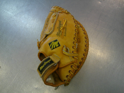 Vist Large View of Product Image Which is Used MacGregor FIRST BASE BB/SB First Base RH Throw Brown 12 1/2"