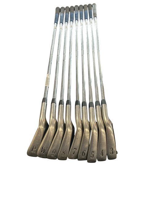 Vist Large View of Product Image Which is Used Titleist DCI Womens Iron Set RH 3I-PW