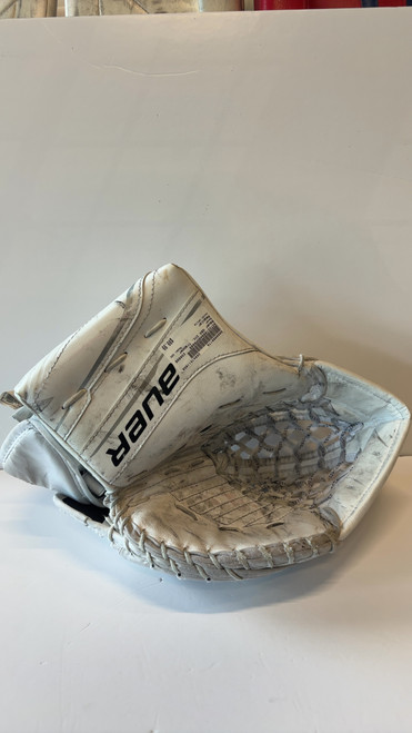 Vist Large View of Product Image Which is Used Bauer GSX Inter Goalie Catcher White