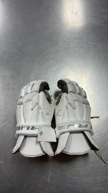 Vist Large View of Product Image Which is Used True 7Z ZERO LYTE Lacrosse Gloves Mens White 13"