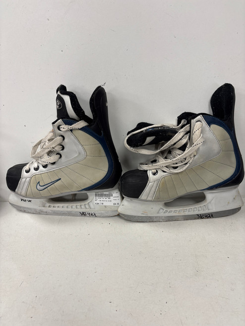 Vist Large View of Product Image Which is Used Nike V2 Junior Hockey Skate Junior 04