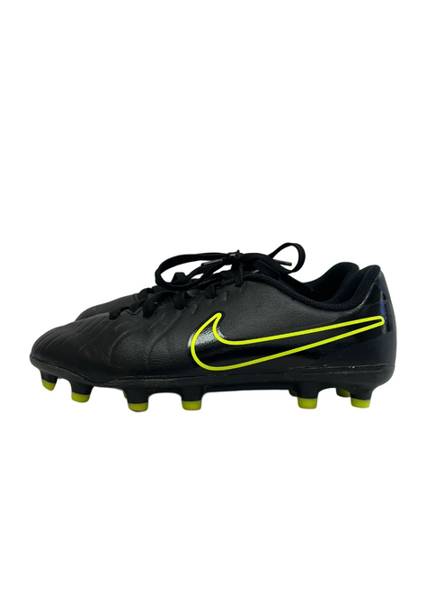 Vist Large View of Product Image Which is Used Nike Tiempo Yth 13.5 Soccer Cleats