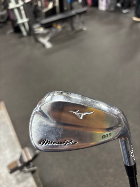 Vist Large View of Product Image Which is Used Mizuno PRO 225 Mens Iron Set RH 5I-PW