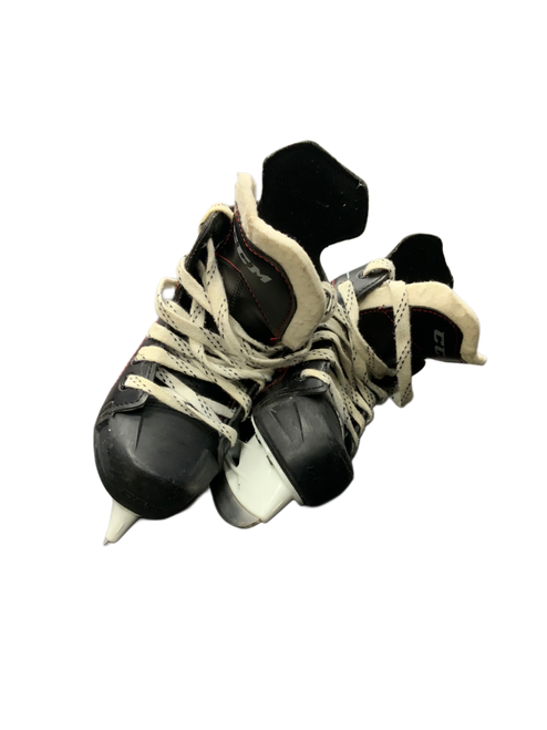 Vist Large View of Product Image Which is Used CCM JETSPEED FT340 Youth Hockey Skate Youth 12.0