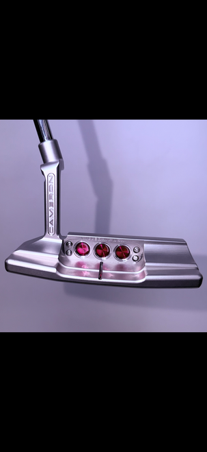 Vist Large View of Product Image Which is Used Scotty Cameron SCOTTY CAMERON NEWPORT PLUS Mens Putter RH 34"