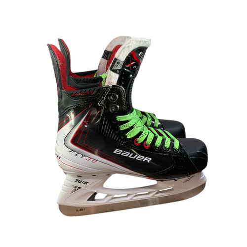 Vist Large View of Product Image Which is Used Bauer VAPOR FLY30 SZ 6.5 Intermediate Hockey Skate Intermediate 6.5