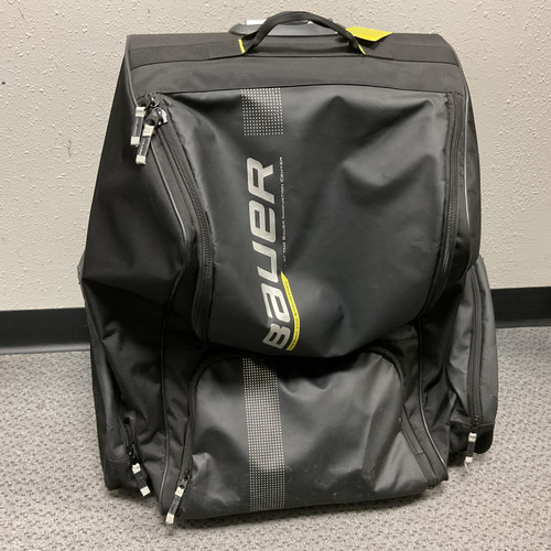 Vist Large View of Product Image Which is Used Bauer ELITE Sr Hockey Wheeled Black
