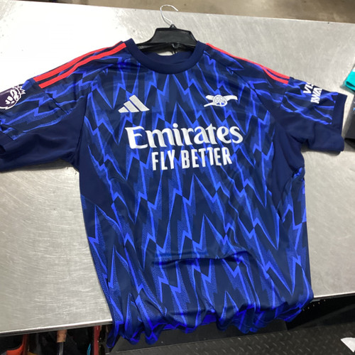 Vist Large View of Product Image Which is Used Adidas GYOKERES JERSEY Soccer Top Adt Navy Blue XL