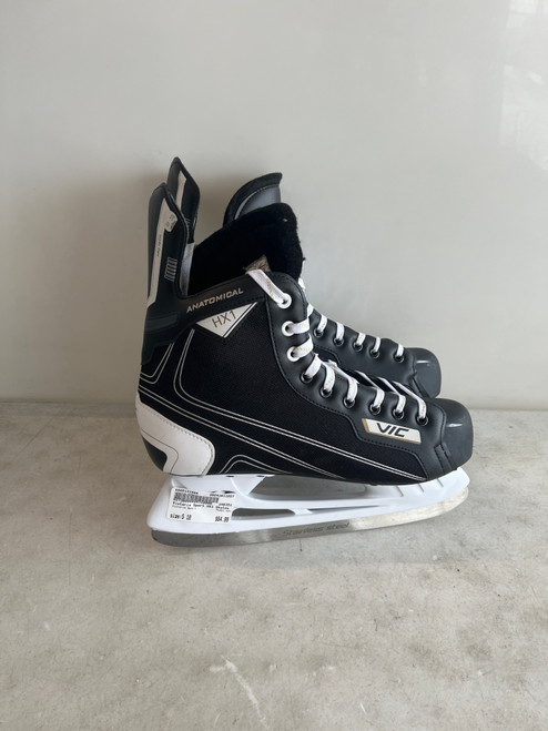 Vist Large View of Product Image Which is Used Victoria Sport HX1 Senior Hockey Skate Senior 10