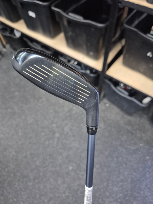 Vist Large View of Product Image Which is Used Ping G425 Mens Hybrid Club LH 3 Hybrid
