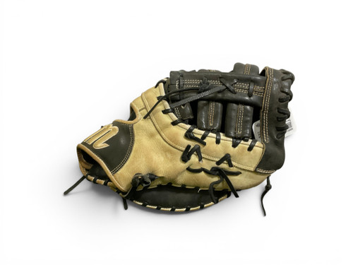 Vist Large View of Product Image Which is Used Marucci ASCENSION 1ST BASE BB/SB First Base RH Throw Black And Natural 12 1/2"