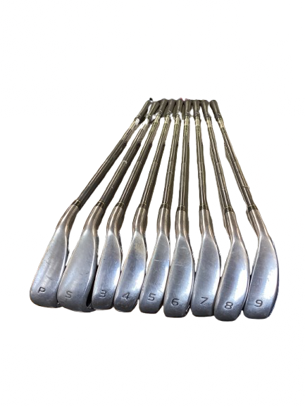 Vist Large View of Product Image Which is Used Nike SLINGSHOT Mens Iron Set RH 3I-PW