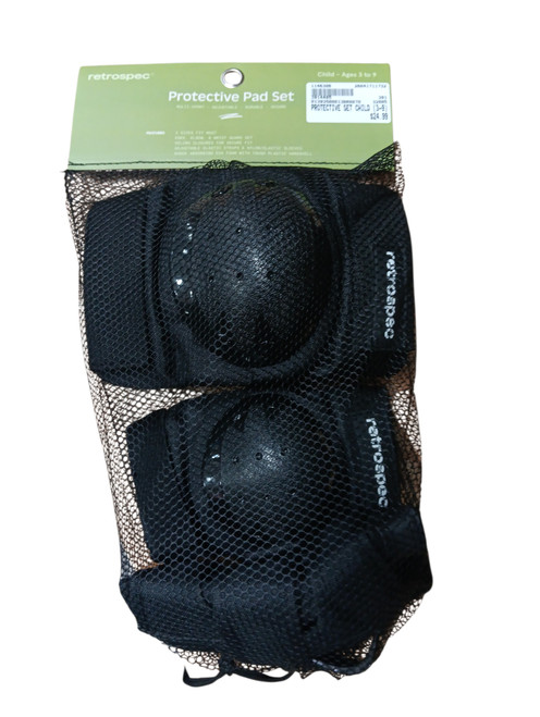 Vist Large View of Product Image Which is New PROTECTIVE SET CHILD (3-9)