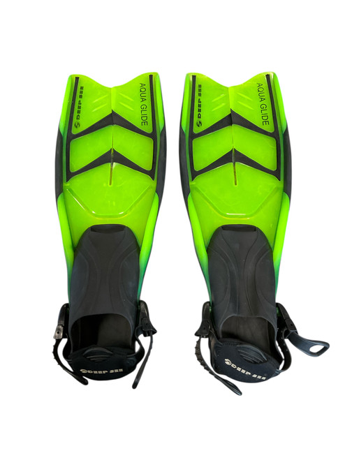 Vist Large View of Product Image Which is Used Deep See Aqua Glide Underwater Fins None S/M