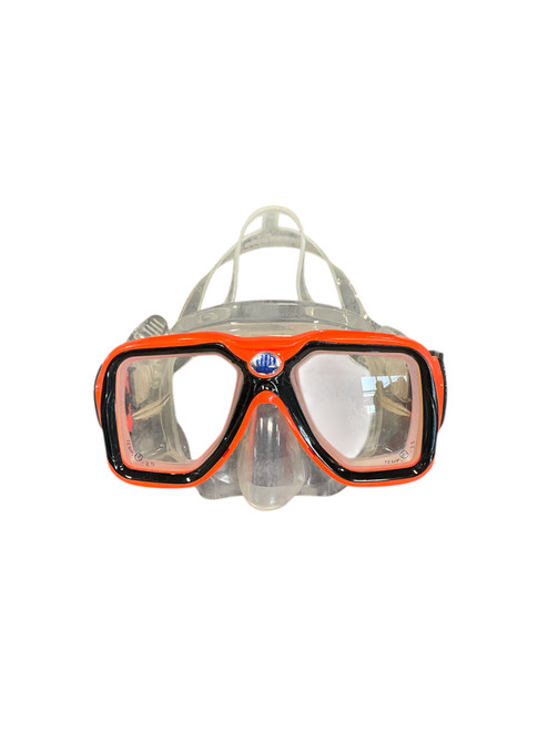 Vist Large View of Product Image Which is Used Underwater Mask