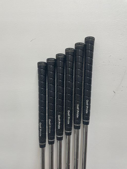 Vist Large View of Product Image Which is Used Taylormade P-750 FORGED TOUR PROTO Mens Iron Set LH 5I-PW