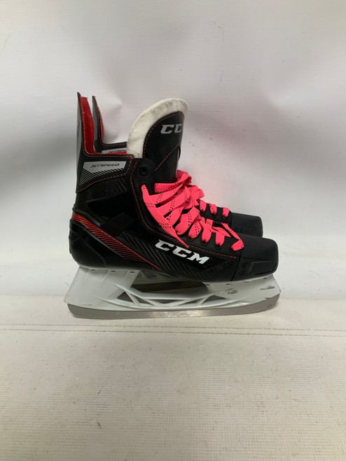 Vist Large View of Product Image Which is Used CCM JETSPEED FT455 Senior Hockey Skate Senior 9