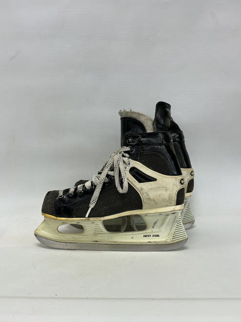 Vist Large View of Product Image Which is Used CCM 752 Senior Hockey Skate Senior 8.5