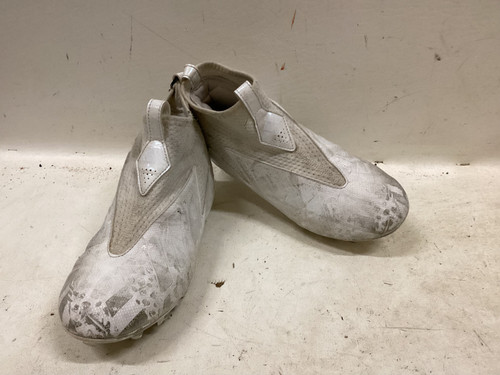 Vist Large View of Product Image Which is Used Adidas FREAK Jr FB Cleats White Junior 03