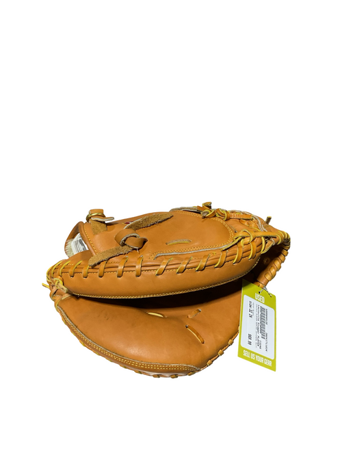 Vist Large View of Product Image Which is Used Louisville Slugger PLAYER SERIES CATCHERS MITT BB/SB Catchers RH Throw Brown 32"