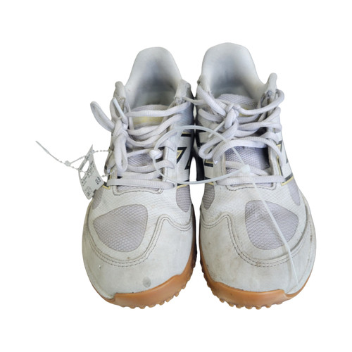 Vist Large View of Product Image Which is Used New Balance TURF CLEATS SZ 7.5 BB/SB Cleats White Senior 7.5