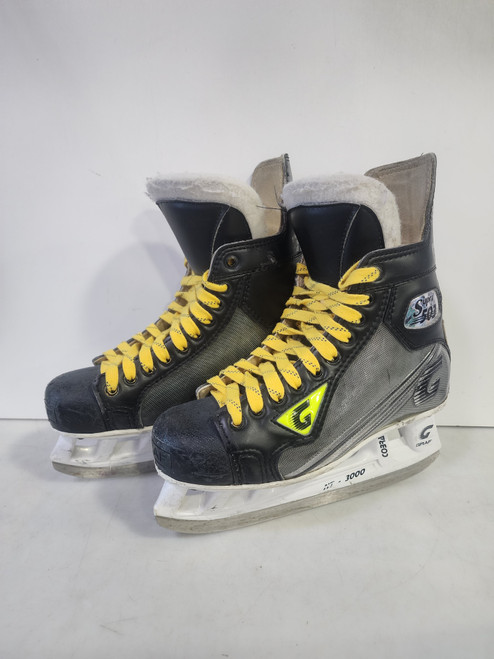 Vist Large View of Product Image Which is Used Graf SUPRA 503 Intermediate Hockey Skate Intermediate 6.0