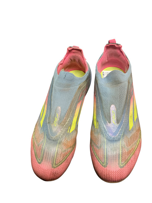 Vist Large View of Product Image Which is Used Adidas Soccer Cleats Carolina Blue And Pink Junior 01