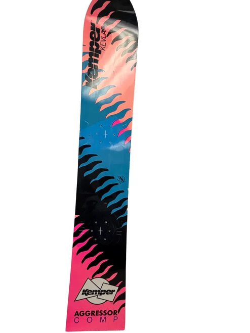 Vist Large View of Product Image Which is Used Kemper KEVLAR AGGRESSOR COMP 170cm Vintage Snowboard