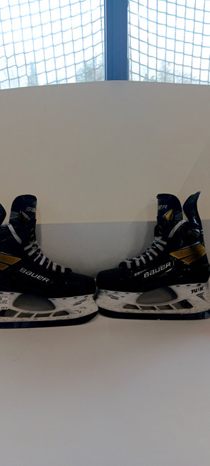 Vist Large View of Product Image Which is Used Bauer SUPREME ULTRA SONIC Senior Hockey Skate Senior 7