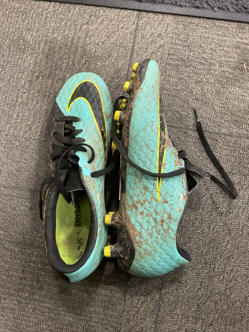 Vist Large View of Product Image Which is Used Nike Soccer Cleats Black Senior 7