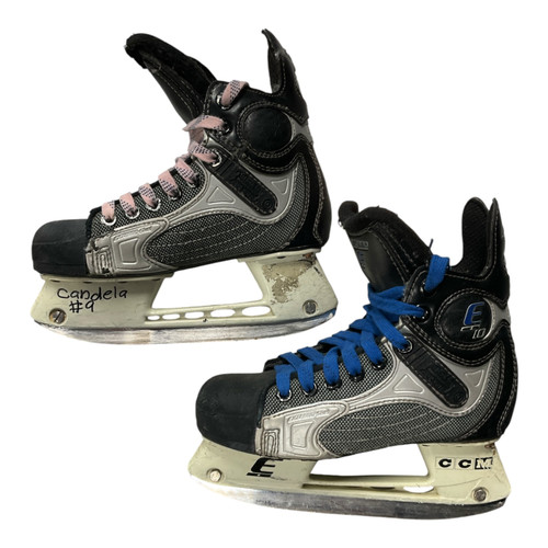Vist Large View of Product Image Which is Used CCM EXTERNO 10 Junior Hockey Skate Junior 01