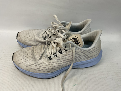 Vist Large View of Product Image Which is Used Nike Running/X-Train Shoes W