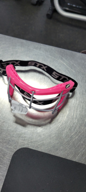 Vist Large View of Product Image Which is Used STX ROOKIE S FH Facial Protection Pink Senior
